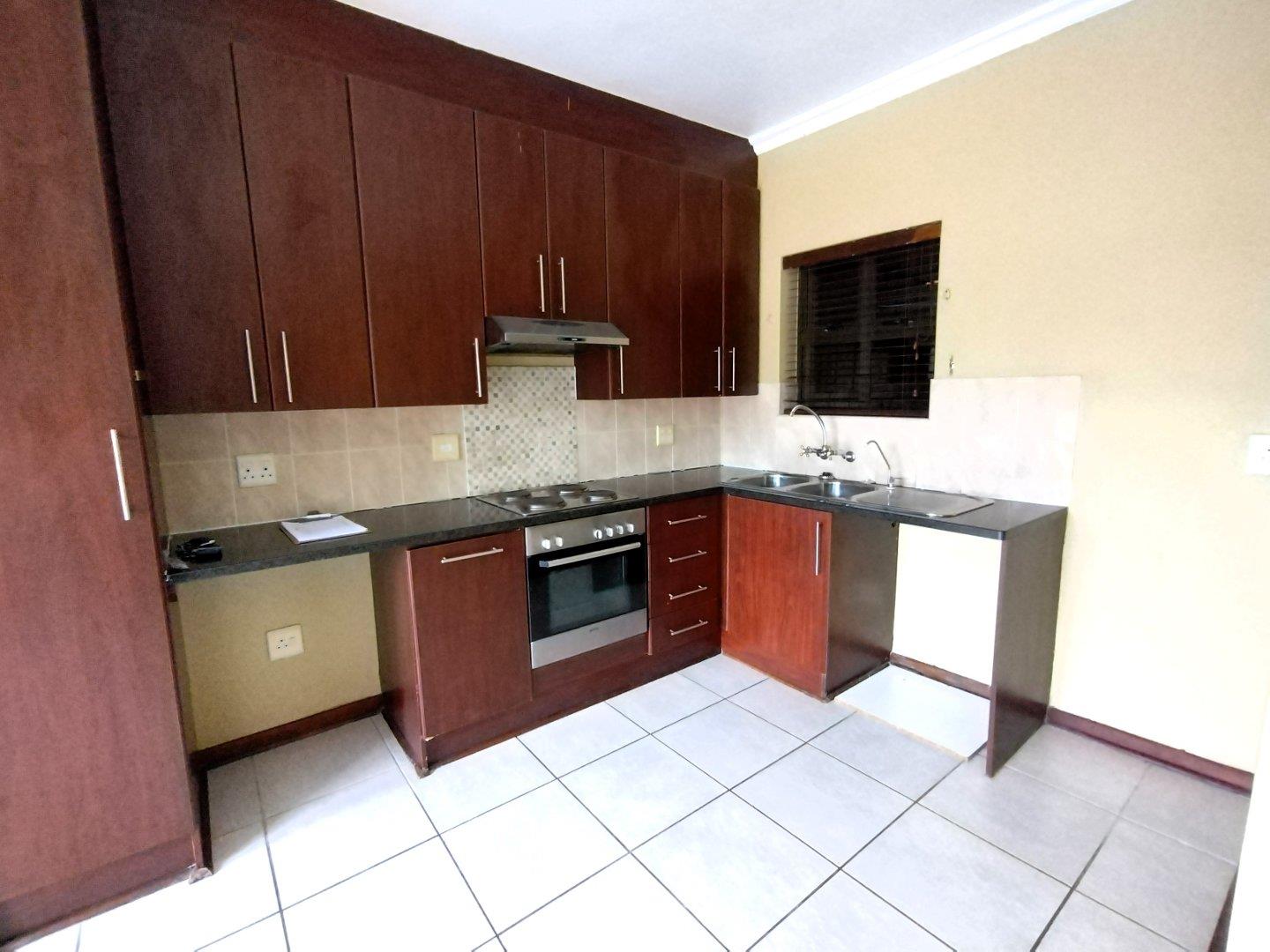 To Let 2 Bedroom Property for Rent in Ferreira Town Eastern Cape